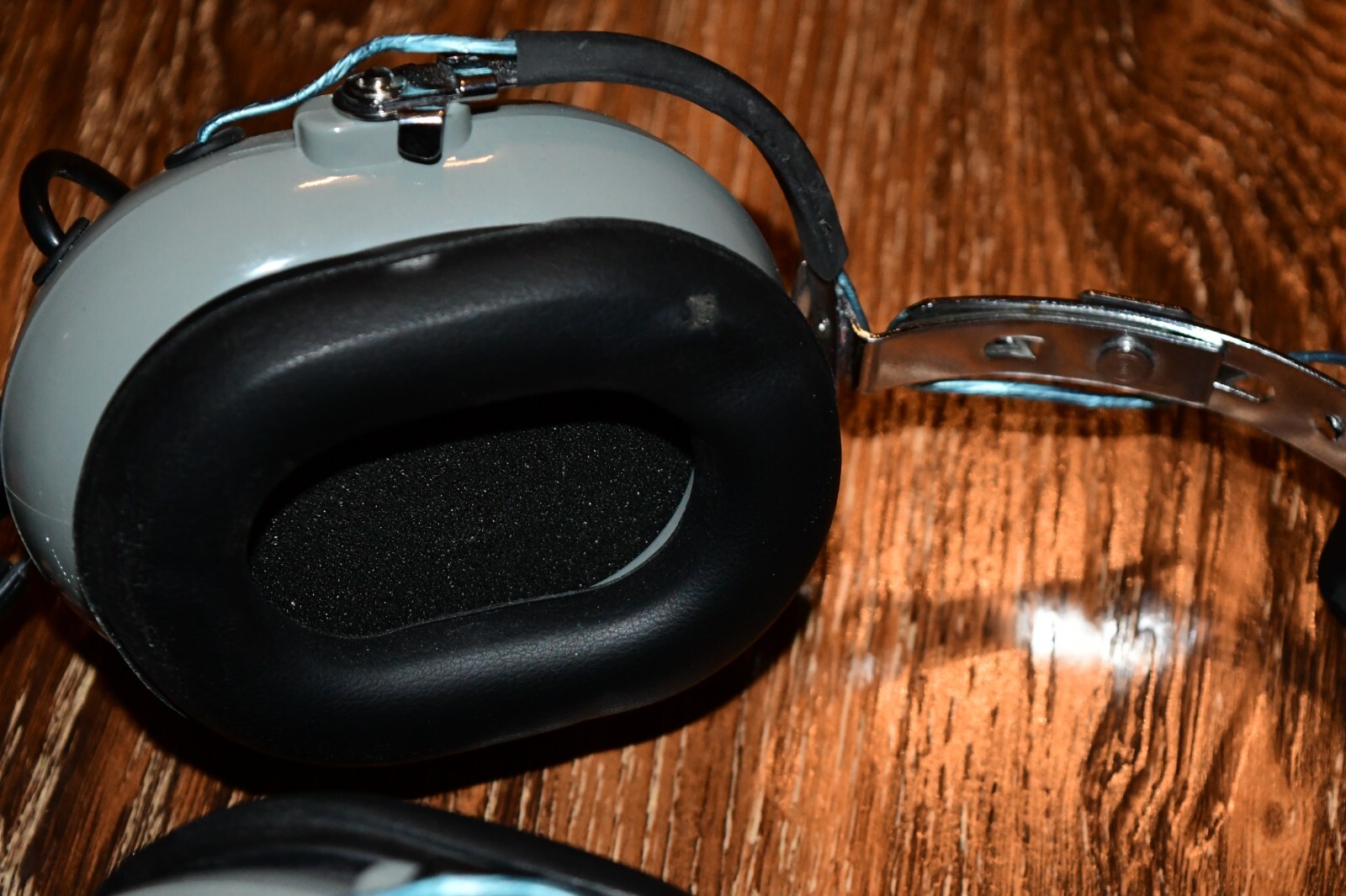 AVIX AX-20 Headset - Dual GA Plugs-good shape- rare 2k