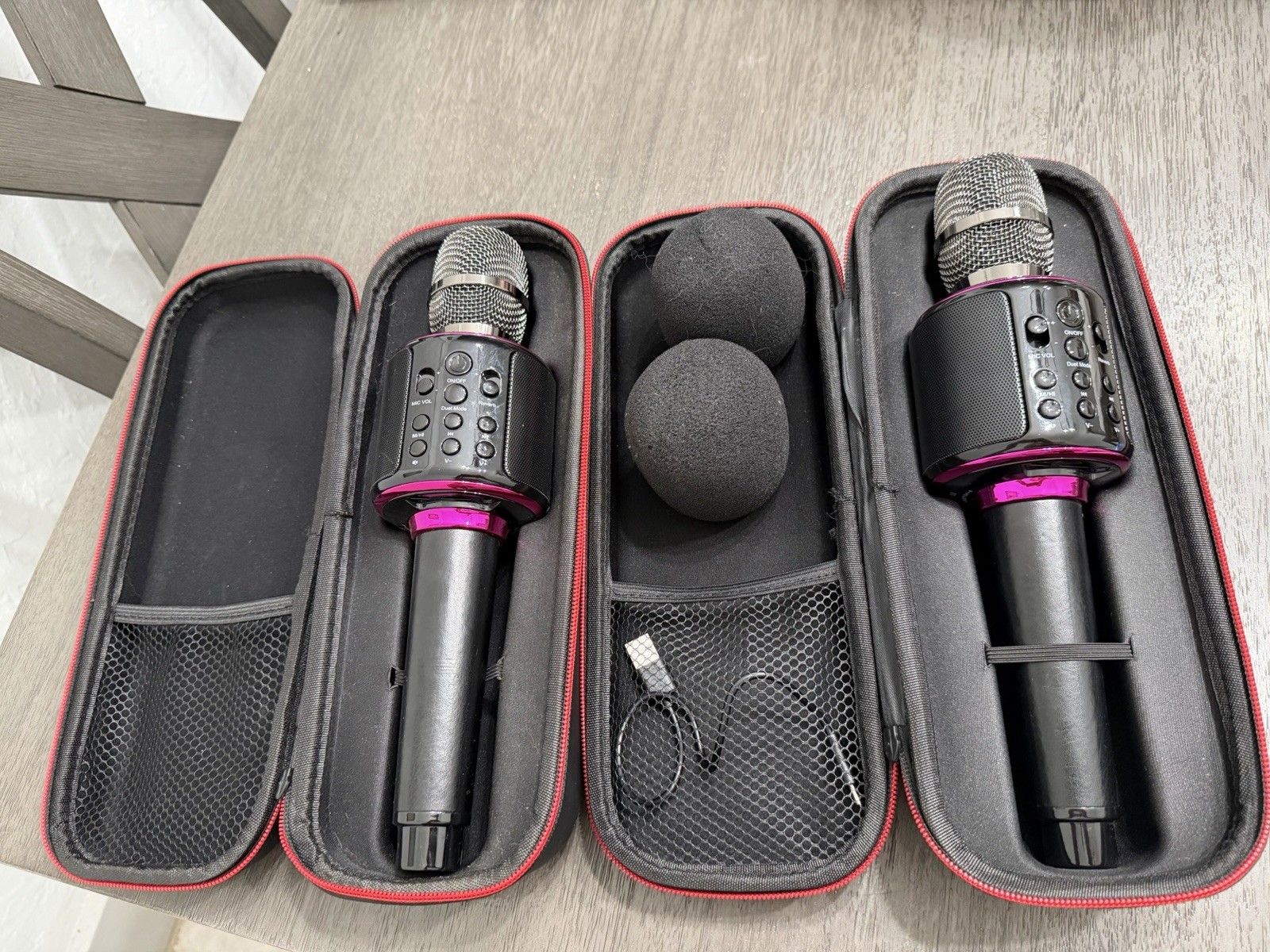 Y11S Bluetooth Karaoke Microphones 2-Pack Black/Pink w Cases, USB Charging