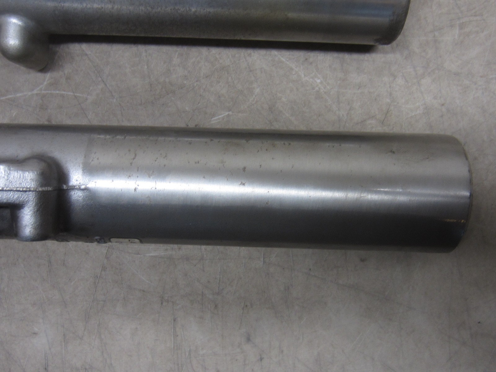 Harley '00-'13 Touring lower legs, 46498-00A, 46496-00A, good shape, used #4485