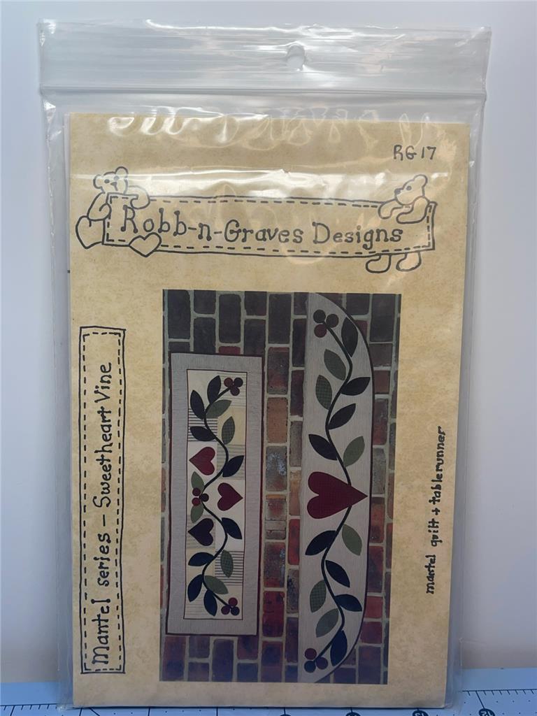 ROBB-N-GRAVES DESIGNS Applique Pattern - MANTEL SERIES SWEETHEART VINE