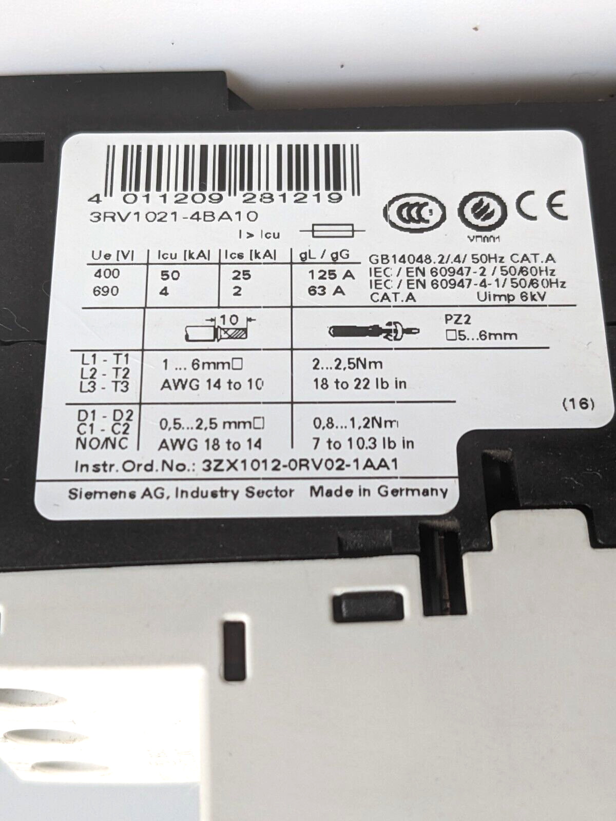 SIEMENS 3RV1021-4BA10 - Circuit Breaker
