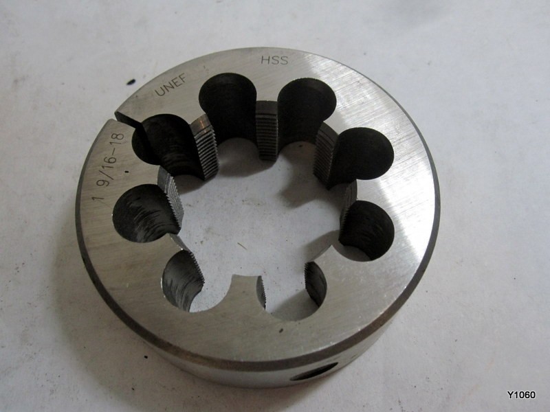 Interstate HSS Round Adjustable Die 1-9/16 - 18 UNEF 03947405