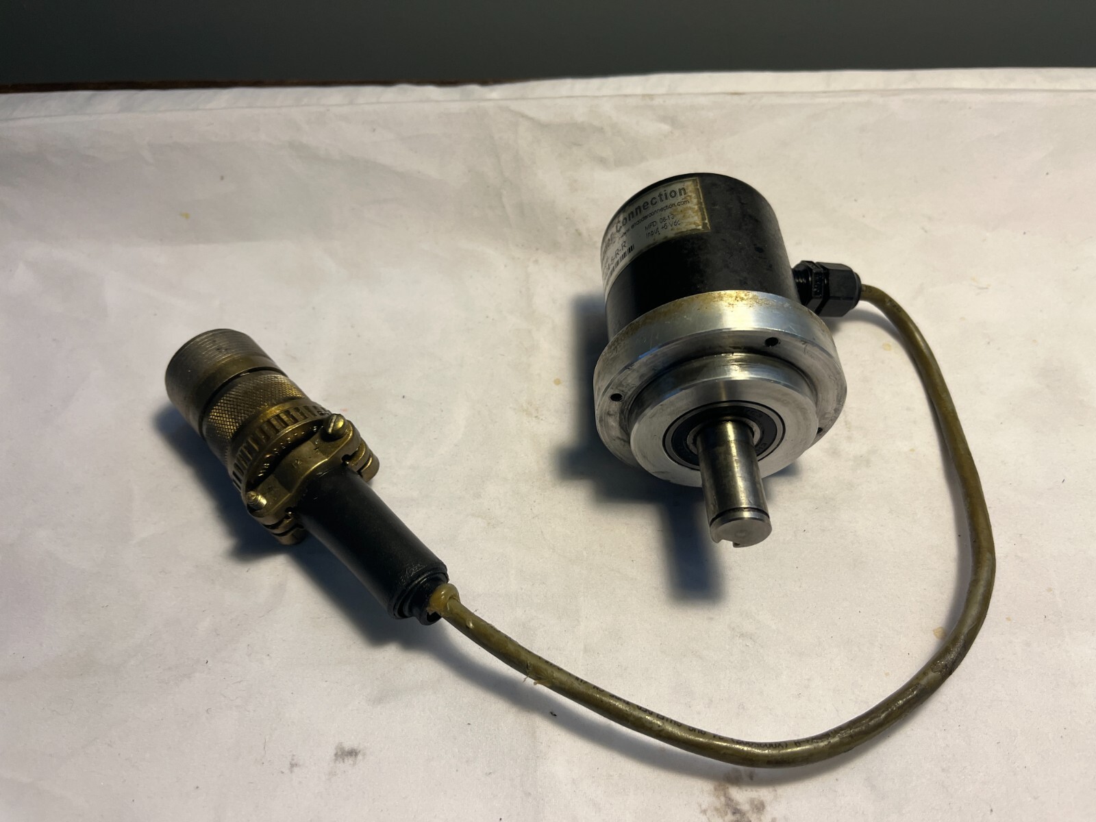 ENCODER CONNECTION EC-012-1024-5-R-R ENCODER +5VDC