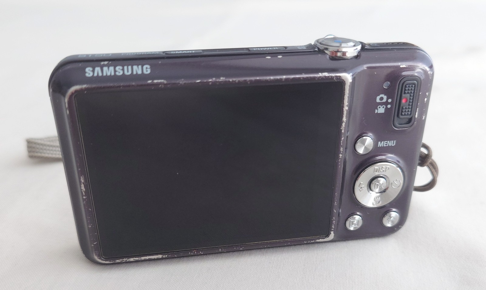Samsung ST50 12.2MP Digital Compact Camera, With Charging Cable - Working Order