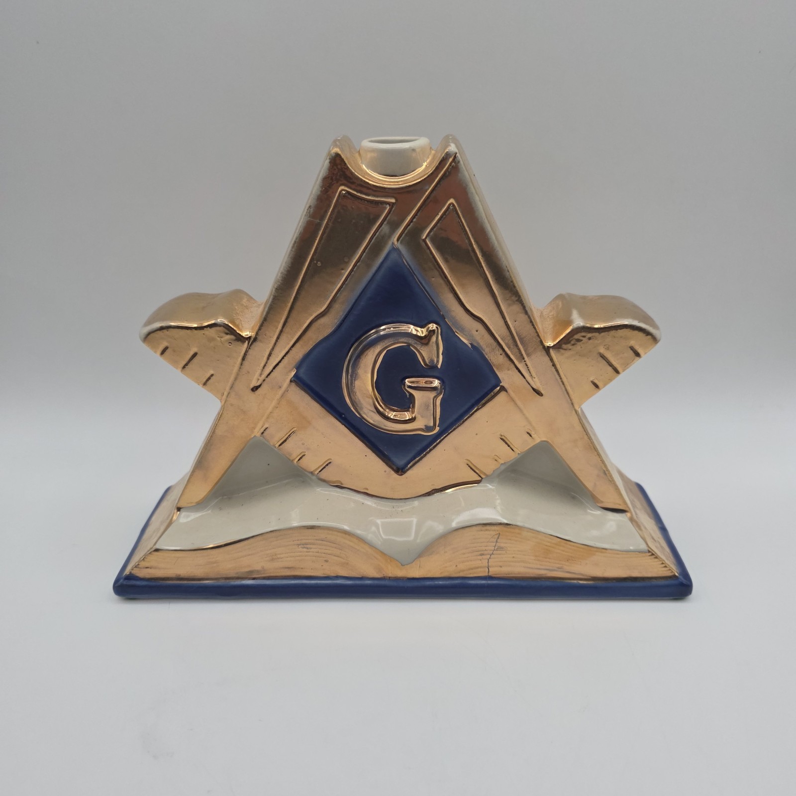 Vintage 1971 Masonic Freemasons Wiskey Decanter No Top