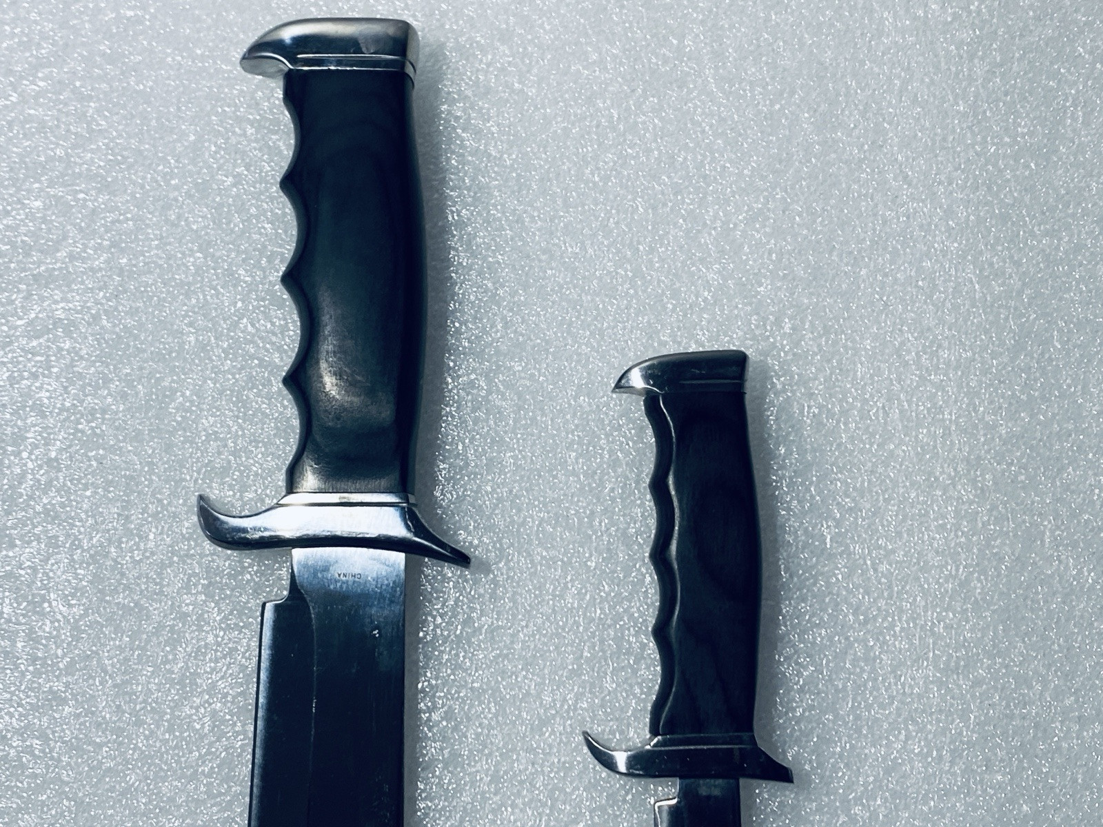 HUMVEE 2Pc. Large/Small Mirror Polished Bowie Knife Combo Set W/ Sheath - (READ)