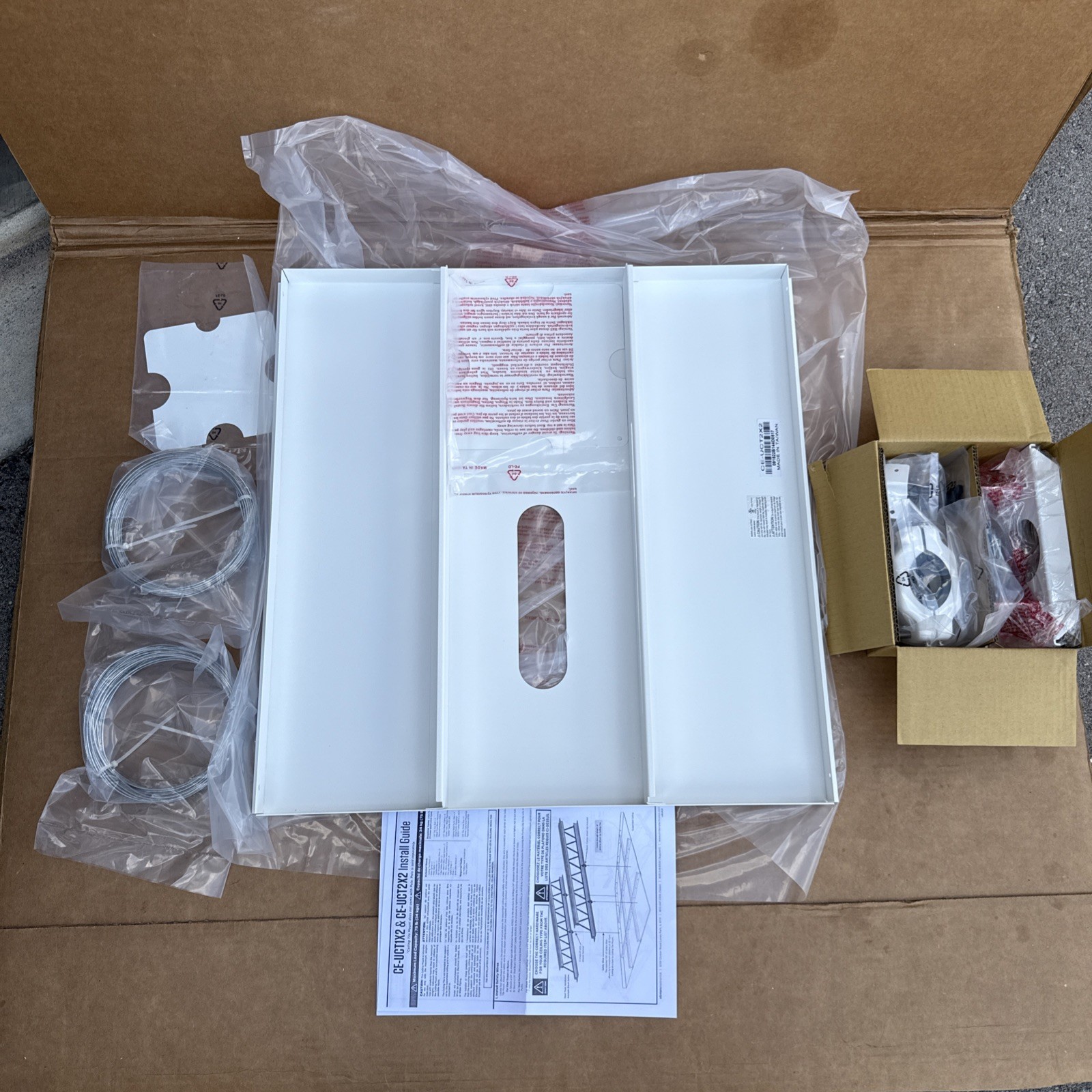 Clinton CE-UCT2X2 2x2 Universal Ceiling Mount Tile Bracket White UL NEW