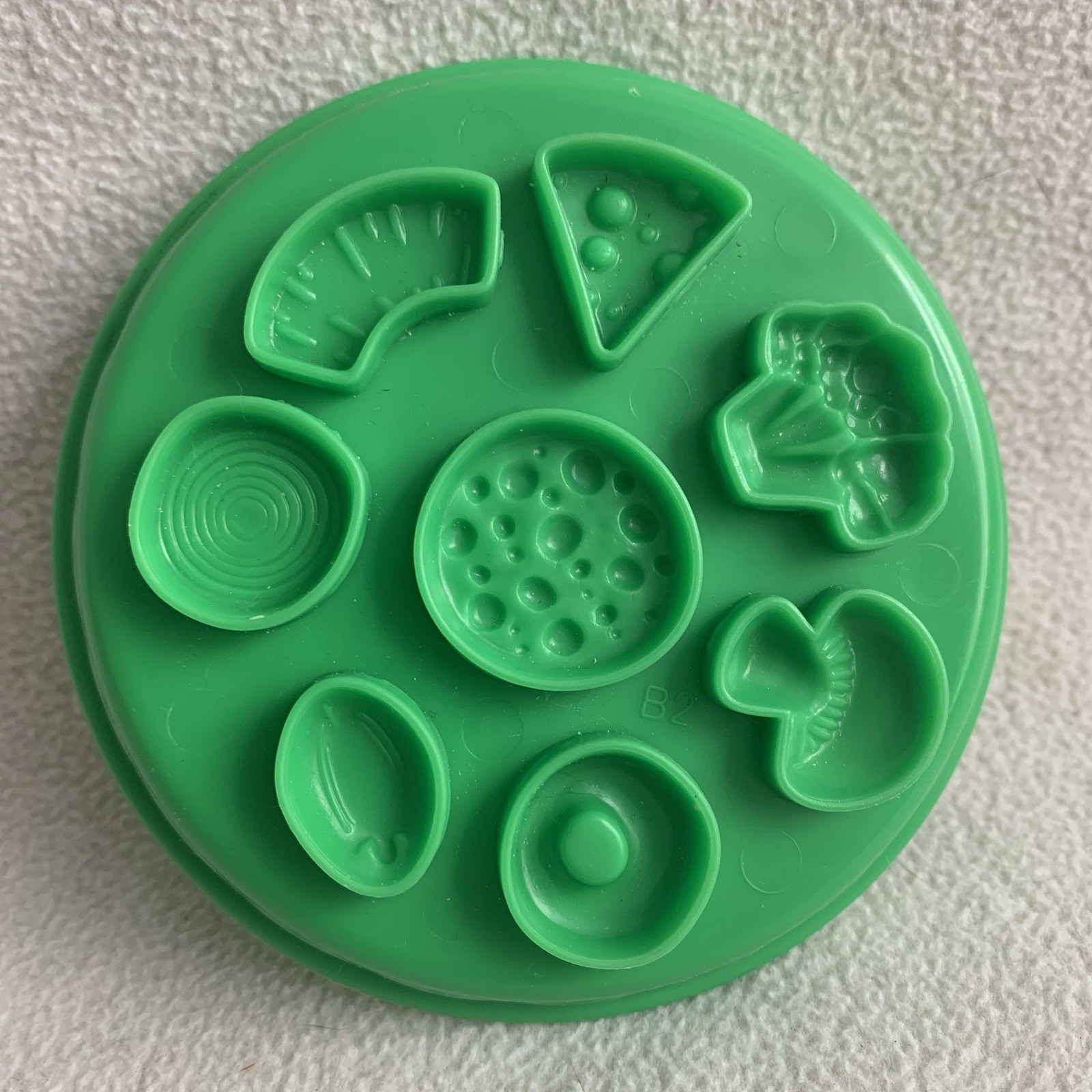 Play-Doh Pizza Maker Mold Tools Pan Paddle Box Accessories