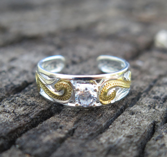 Sterling Silver Gold Plated See Through Hawaiian Scroll CZ Stone Toe Ring TR1125
