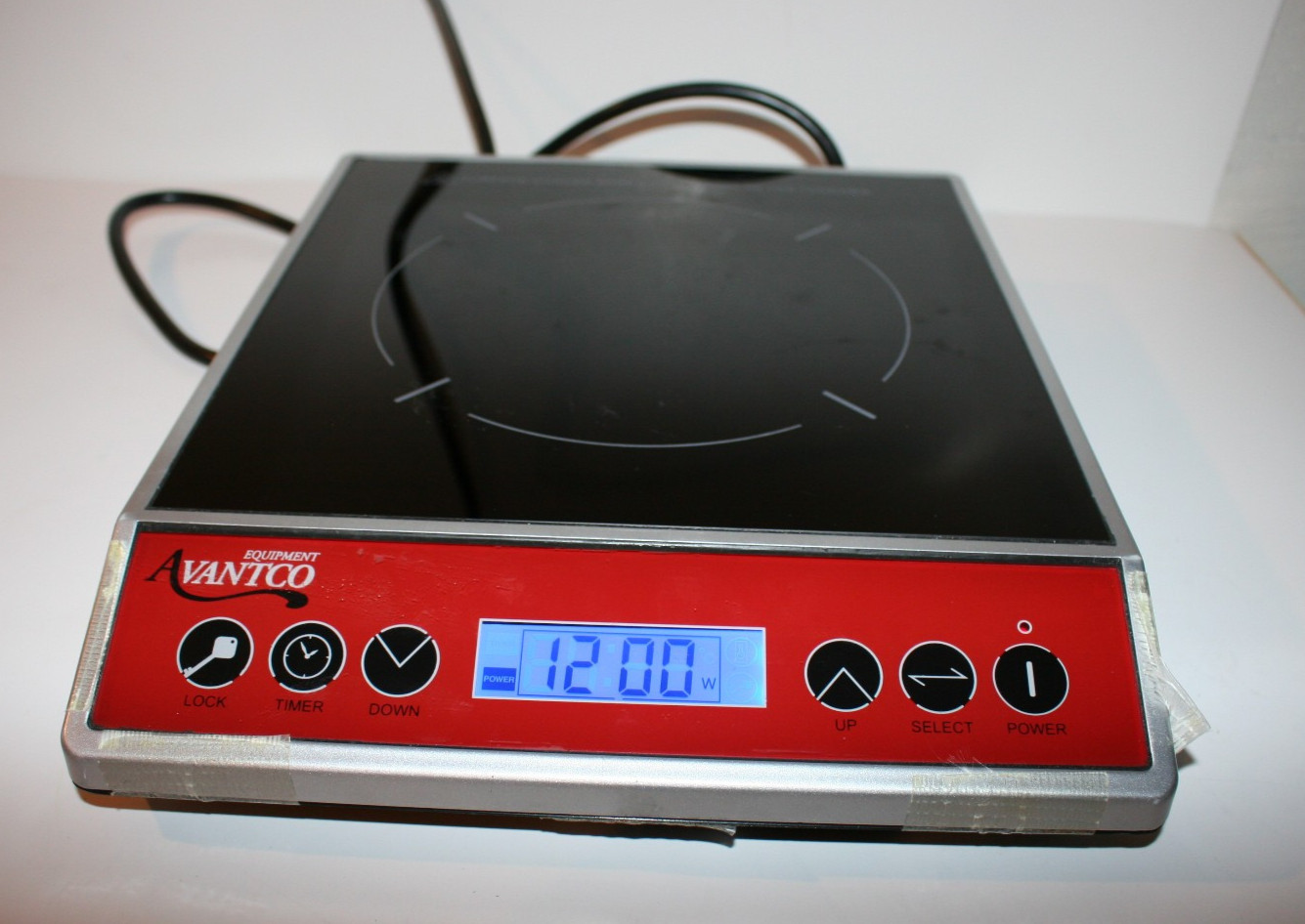 Avantco Commercial Induction Cooker Countertop Electric ICBTM20 *FOR PARTS*