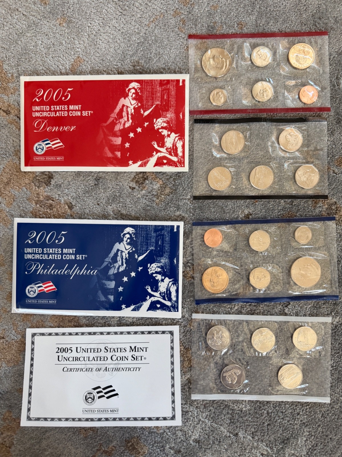 2005-P&D US Mint Uncirculated Set OGP & COA 22 Coins (Clad)-Qtrs- WV/KS/CA/MN/OR