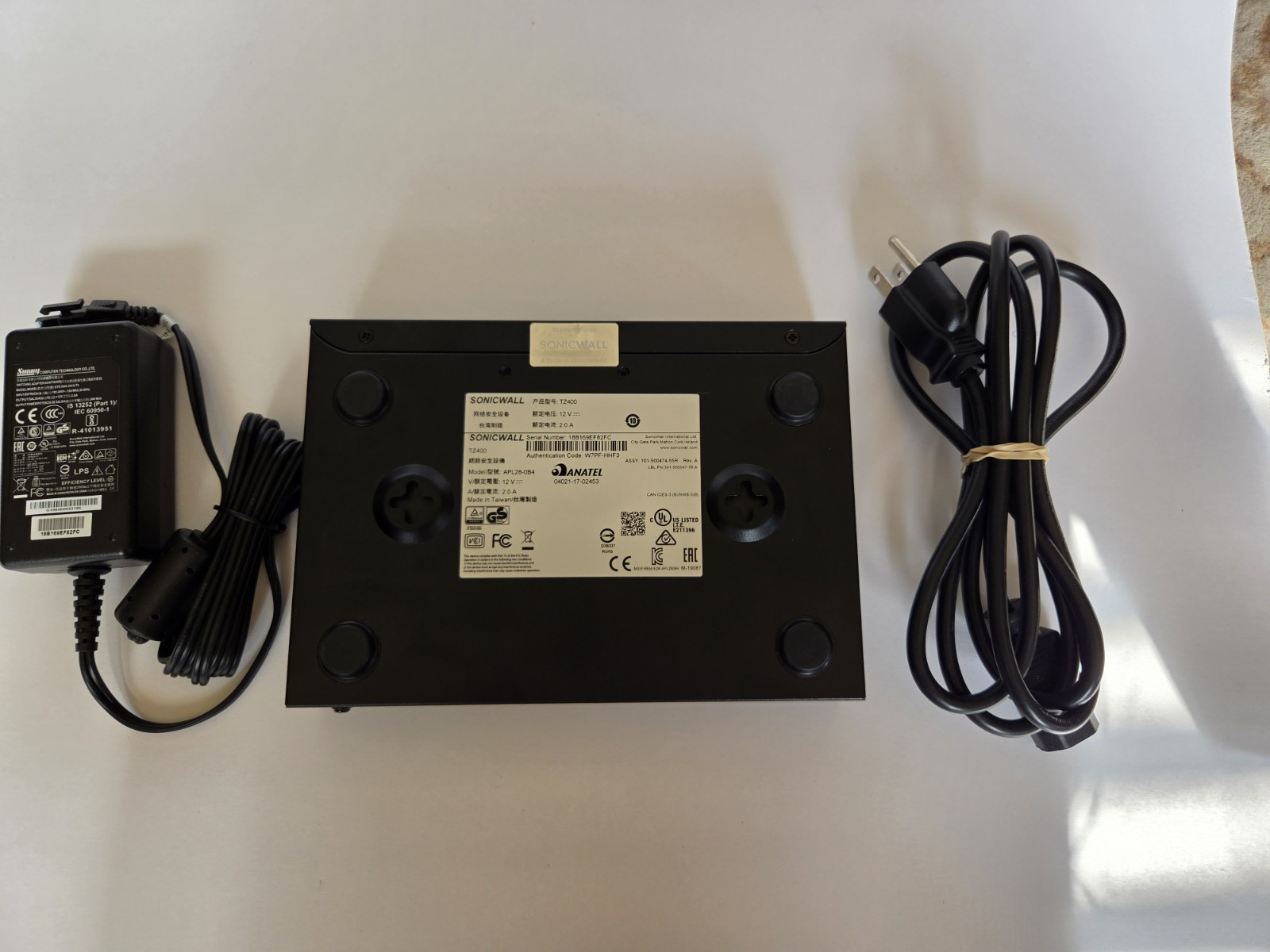 Dell SonicWALL TZ400 7-Port Firewall Network Security