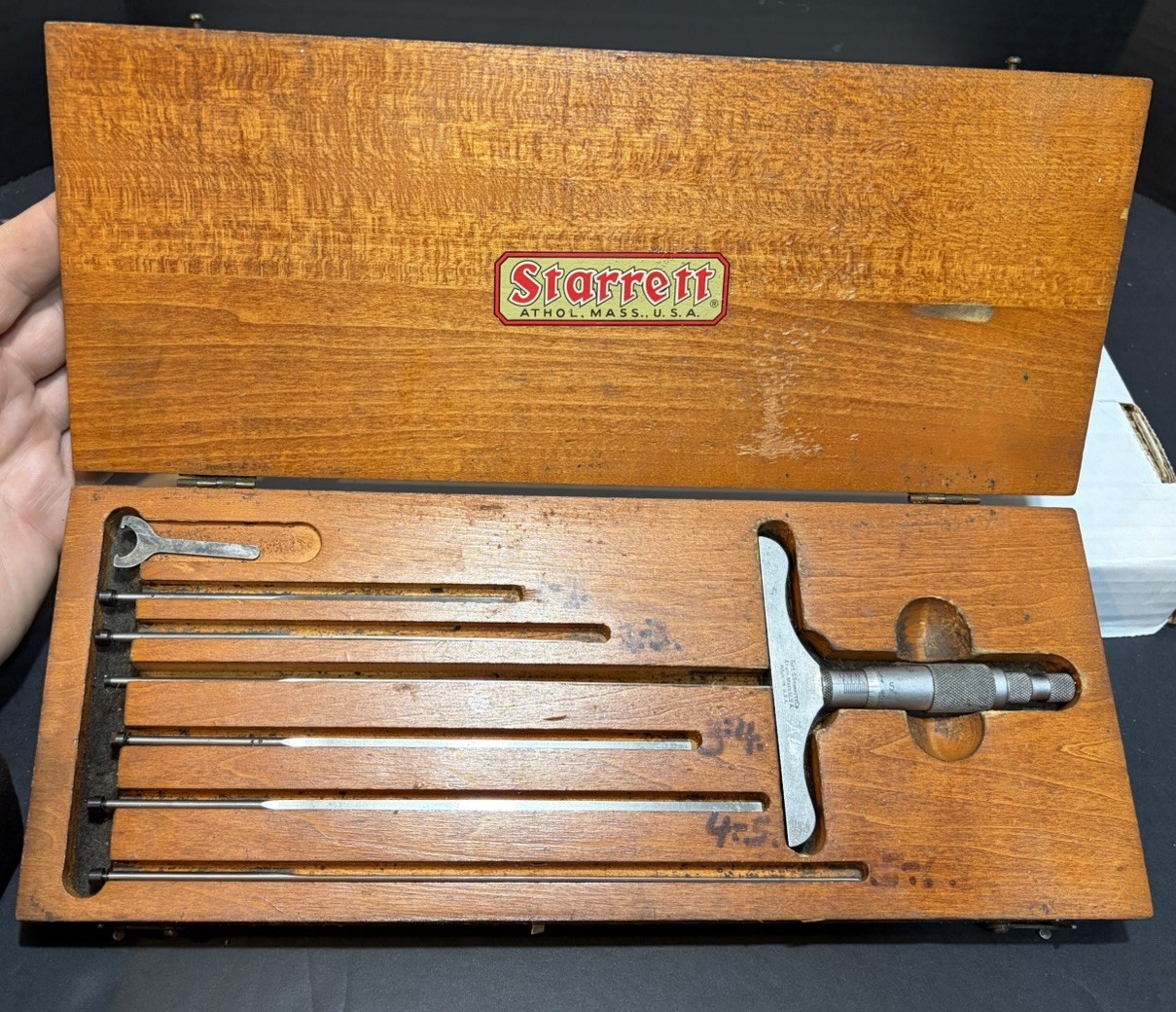 Vtg STARRETT No. 449 Micrometer Depth Gage w/ Wood Box - Machinist Tool