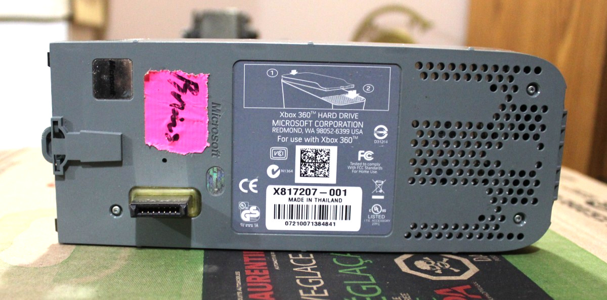 OFFICIAL Microsoft XBox 360 Hard Drive HDD 60 GB 60gb arcade core hd snaps-in