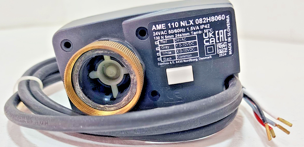 Danfoss Modulating Actuator AME 110 NLX 082H8060 (24 V) *NEW*