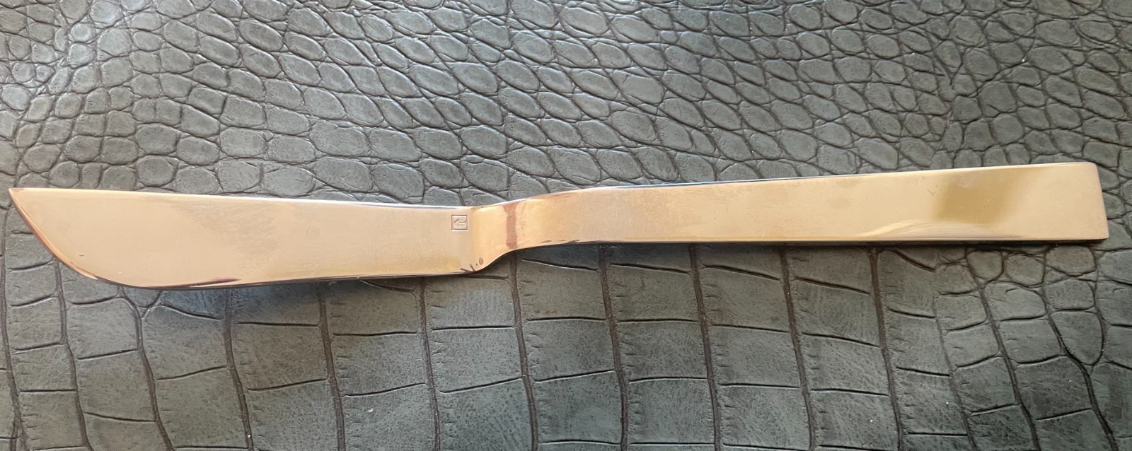 New,  Armani Casa Arpa fish knife, made in Italy,l Stainless steel