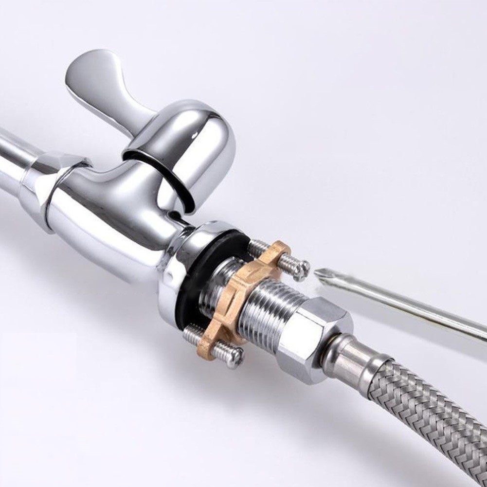 Stable Water Flow with this Threaded Pipe and Hose Fastening Solution!