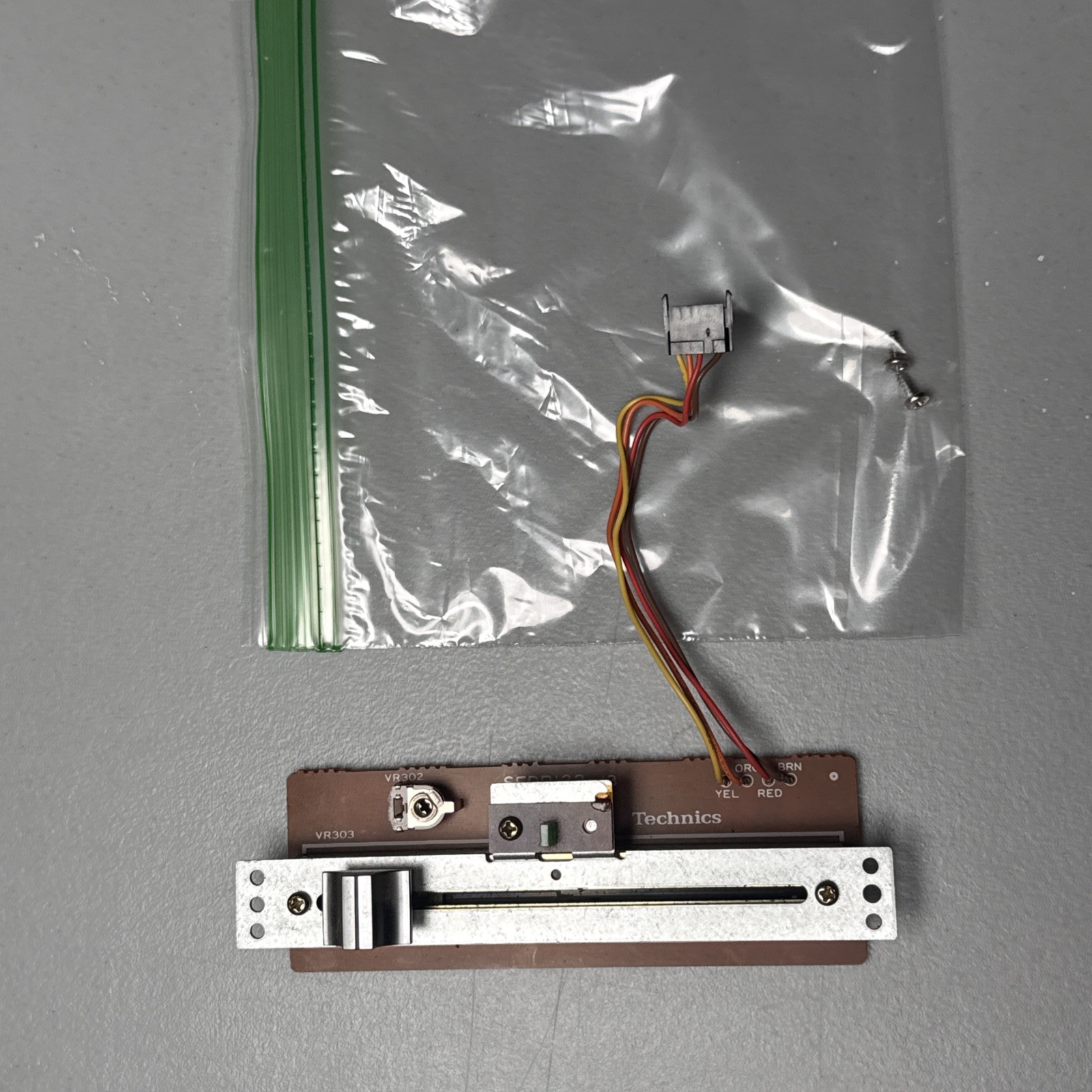 Technics sl-1200 mk2 II Turntable Parts Genuine Pitch Fader Control OEM W/ KNOB
