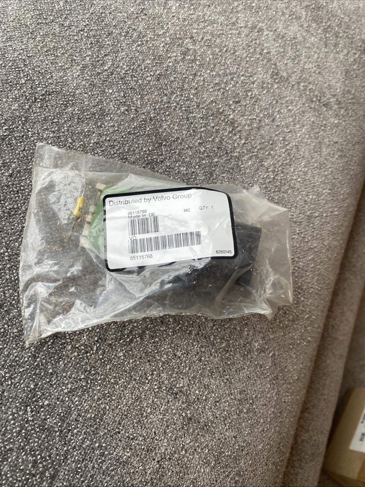 Mack / Volvo # 85115768 OEM Blower Motor Resistor New PEM