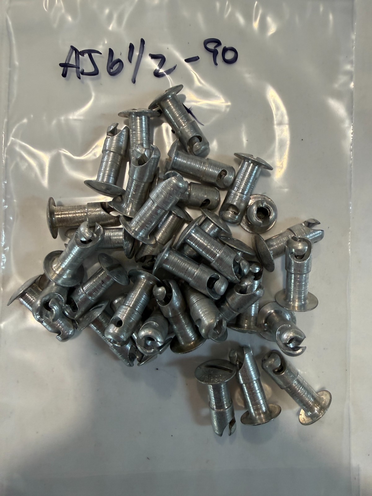 New  stud with no certs  P/N  AJ61/2-90   sold each
