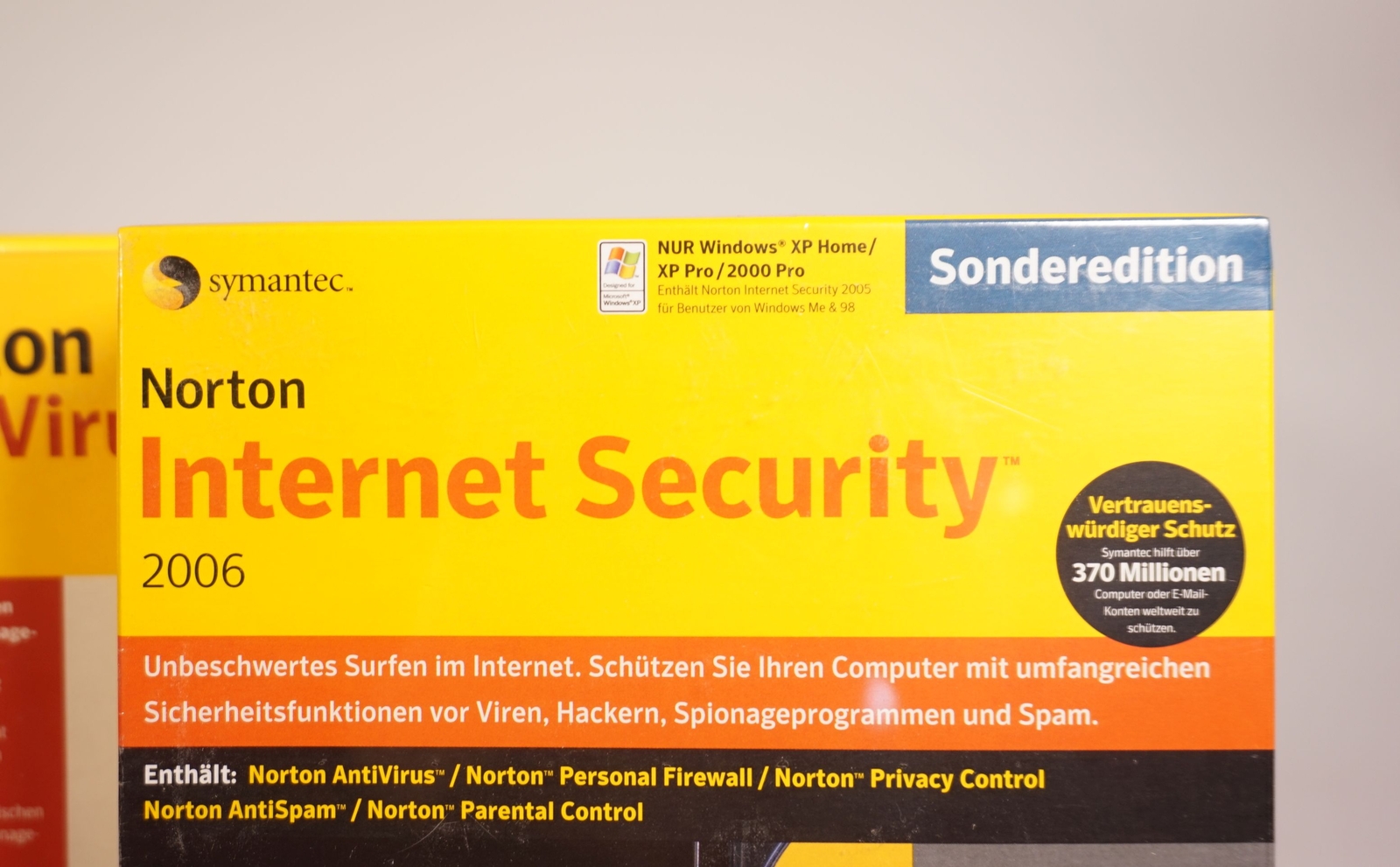 3pc Bundle Norton AntiVirus 2006 2007 Internet Security 2006 Special Edition
