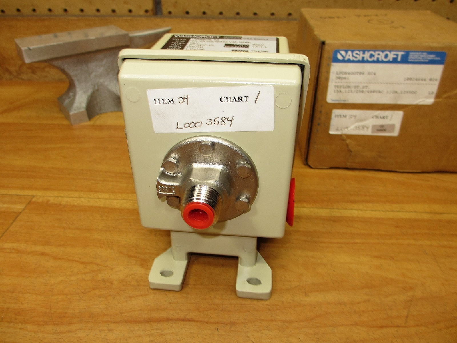 Ashcroft LPDN4GGT06 XC4 *NEW* Pressure Switch 30psi