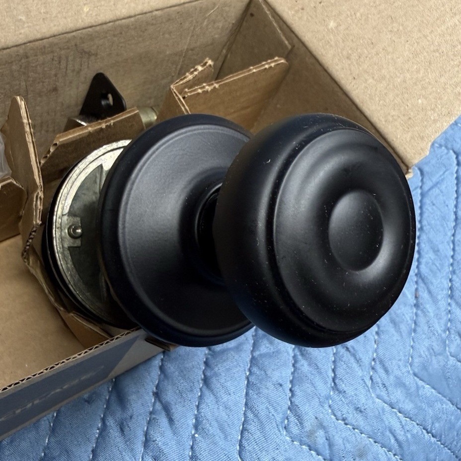 Schlage Georgian Passage Door Knob F10 GEO 622 Matte Black Hall Closet