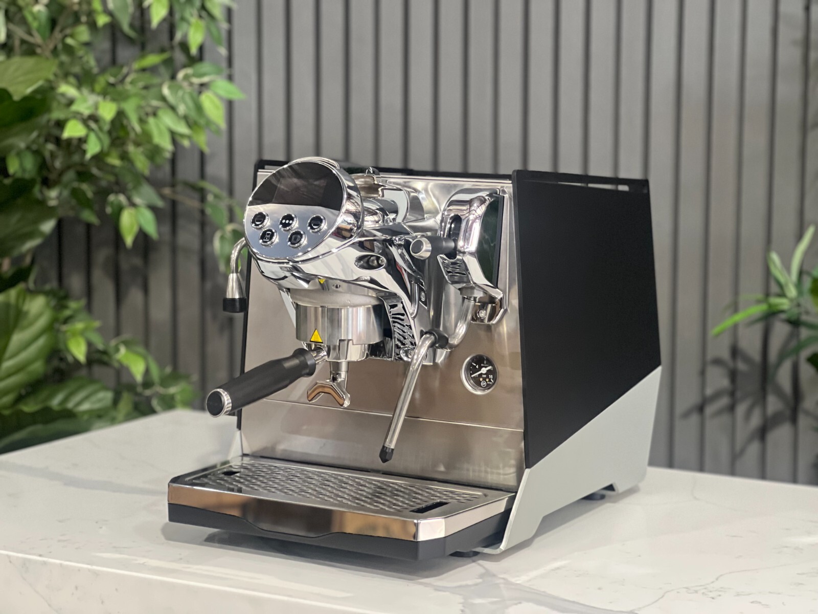 FAEMINA 1 GROUP BRAND NEW BLACK ESPRESSO COFFEE MACHINE DOMESTIC BAR HOME OFFICE