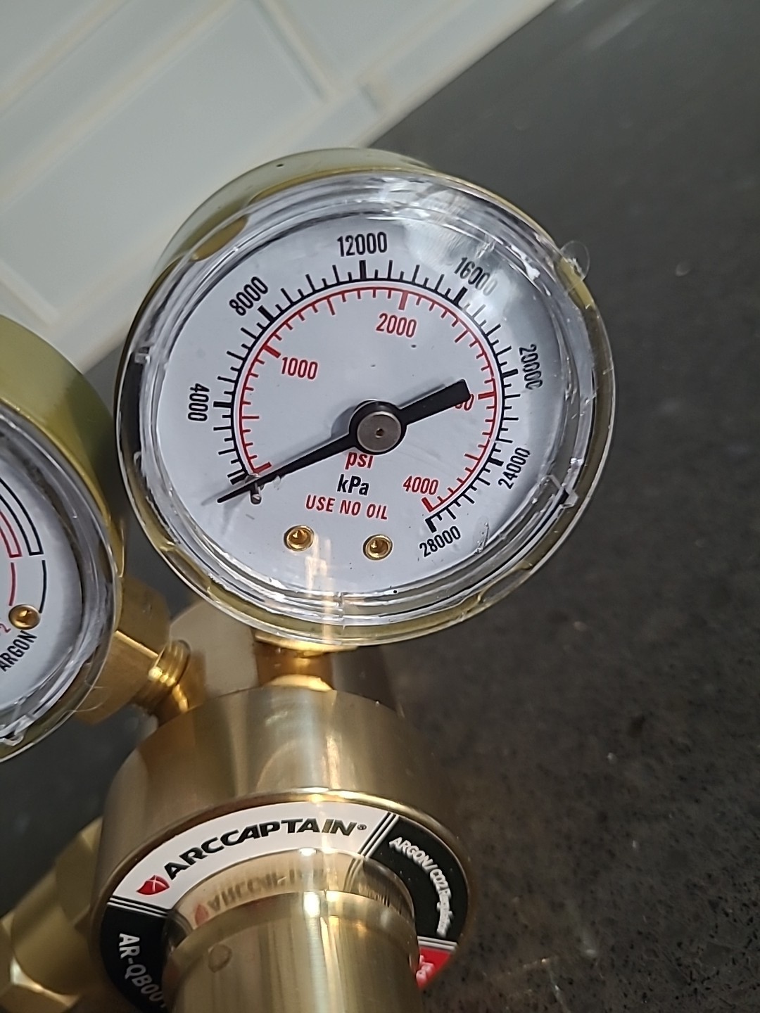 ARCCAPTAIN Argon/CO2 Regulator AR-QB001 AS SHOWN
