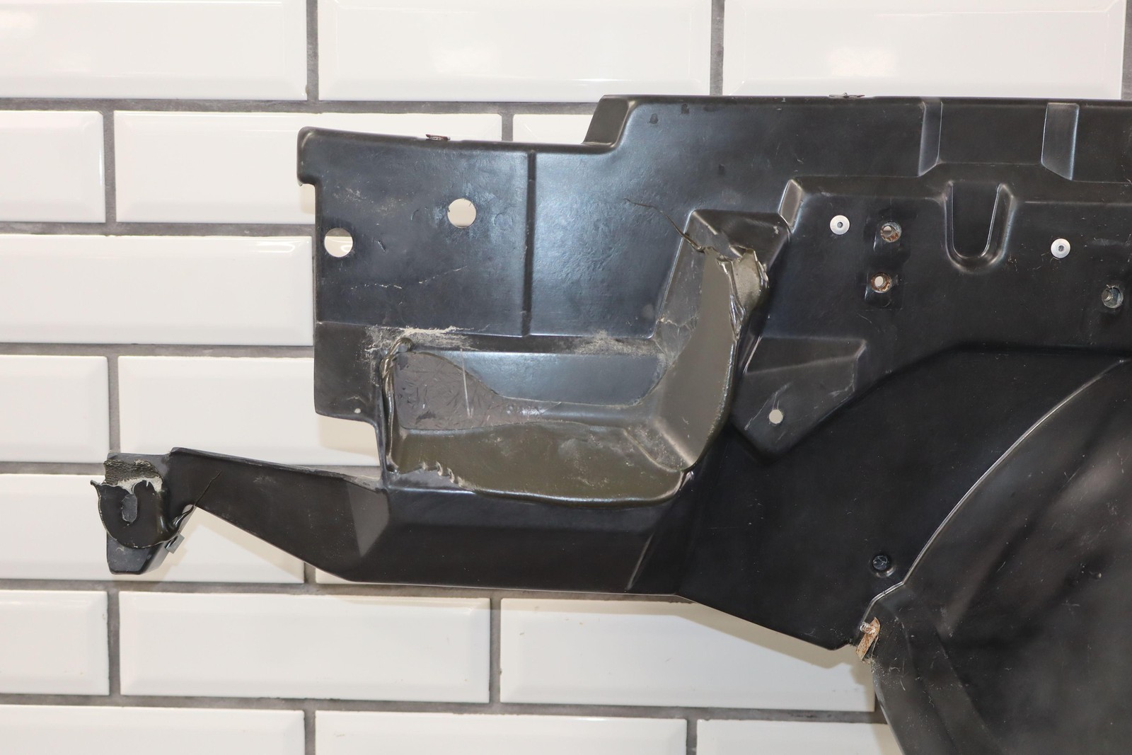 97-04 C5 Corvette Left Driver Front Inner Fender Structure *Damaged*