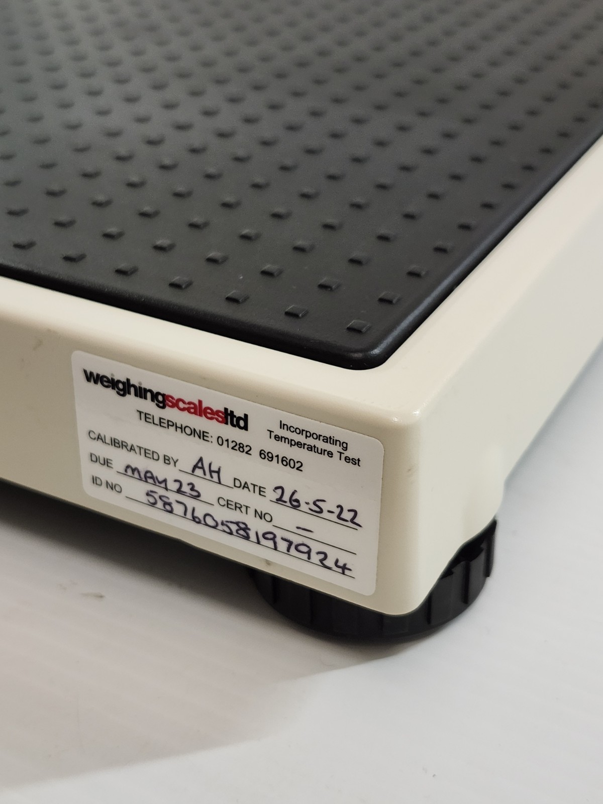 Seca Medical Floor Weighing Scale / Seca 876 Scale - TESTED