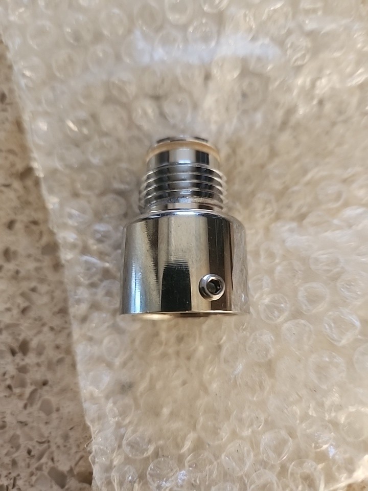 Paintball Tank Adapter  Pre-Filled CO2 Tanks