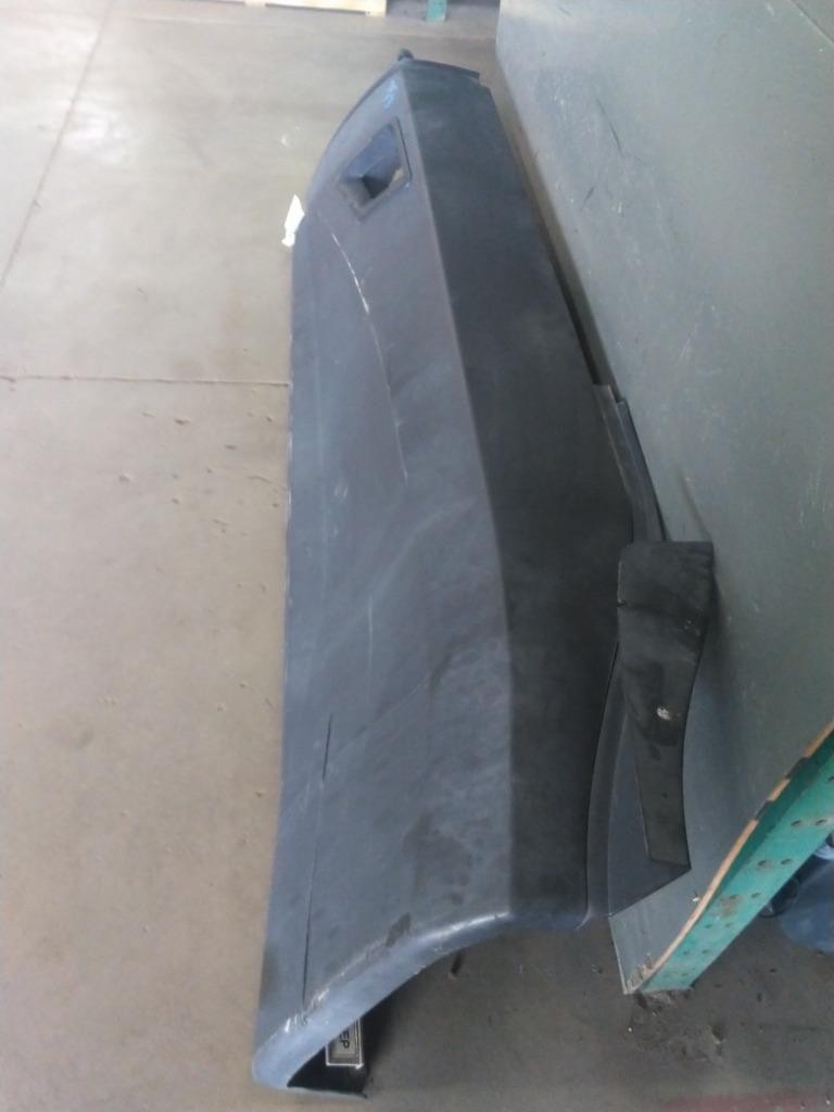 For 2022 KENWORTH T680 SIDE FAIRING Left , IL