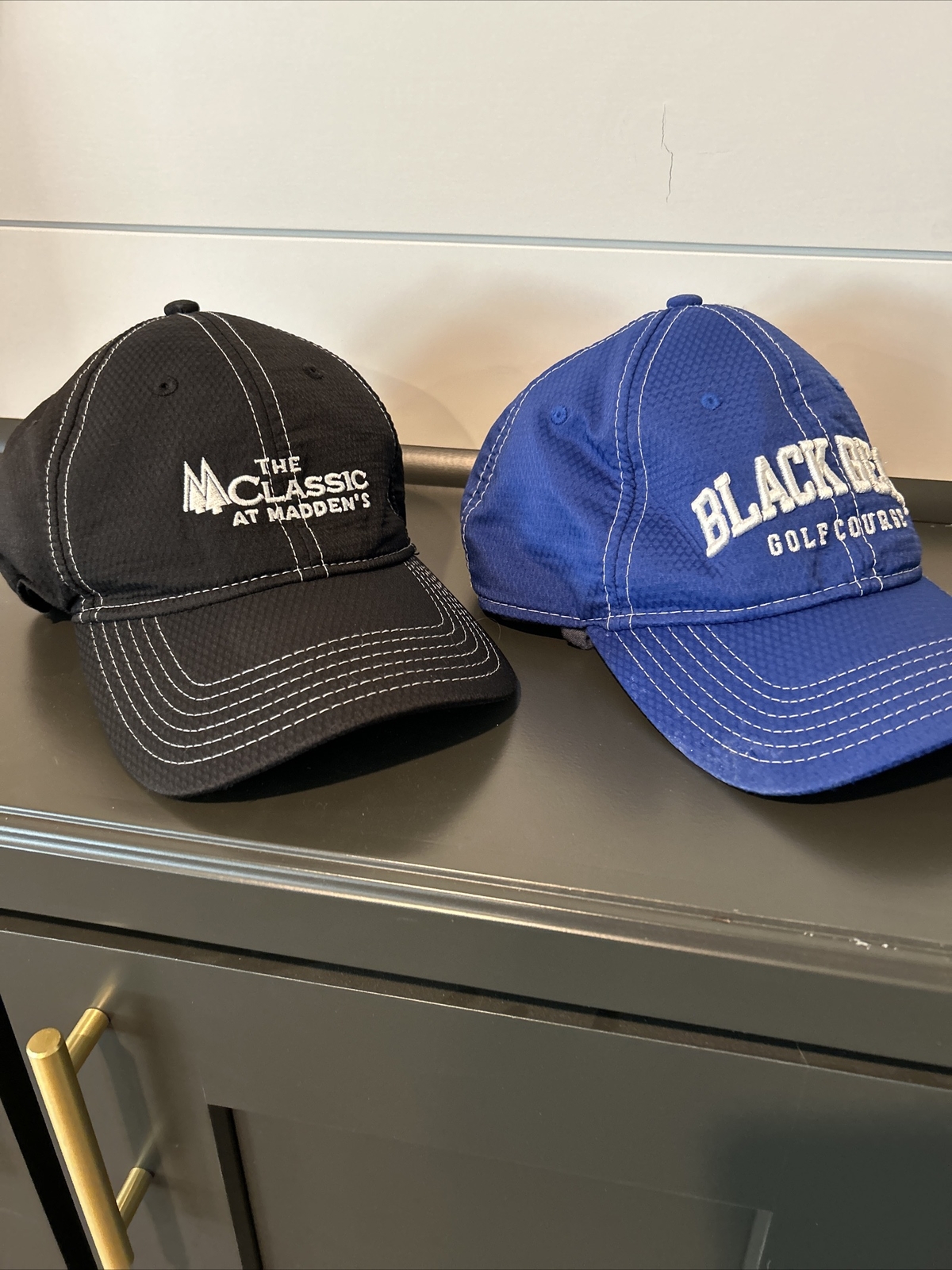 Minnesota Golf Hats Adjustable UA Classic maddens black Bear Brainerd
