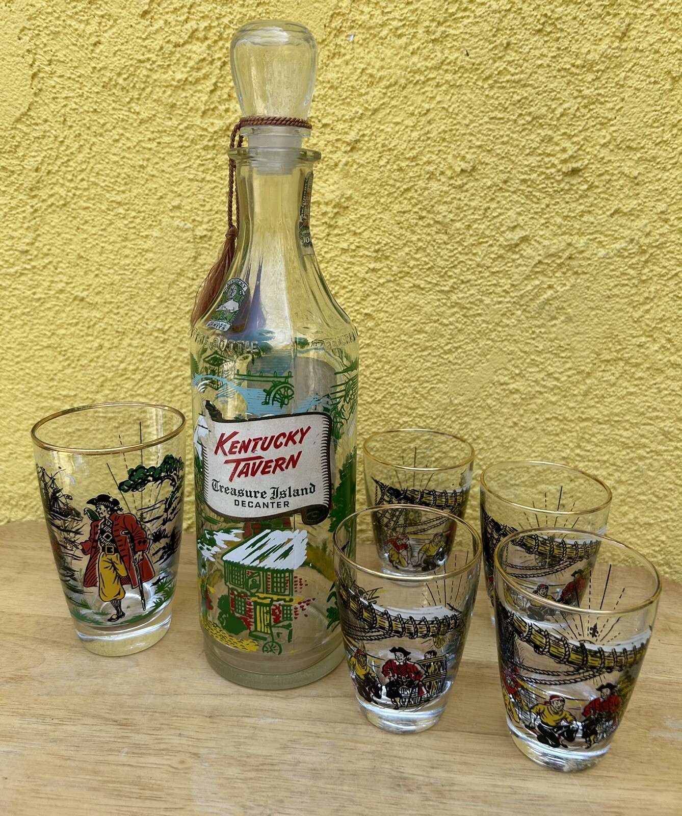 Vtg Kentucky Tavern Whiskey Treasure Island Decanter Bottle + 5 Drinking Glass