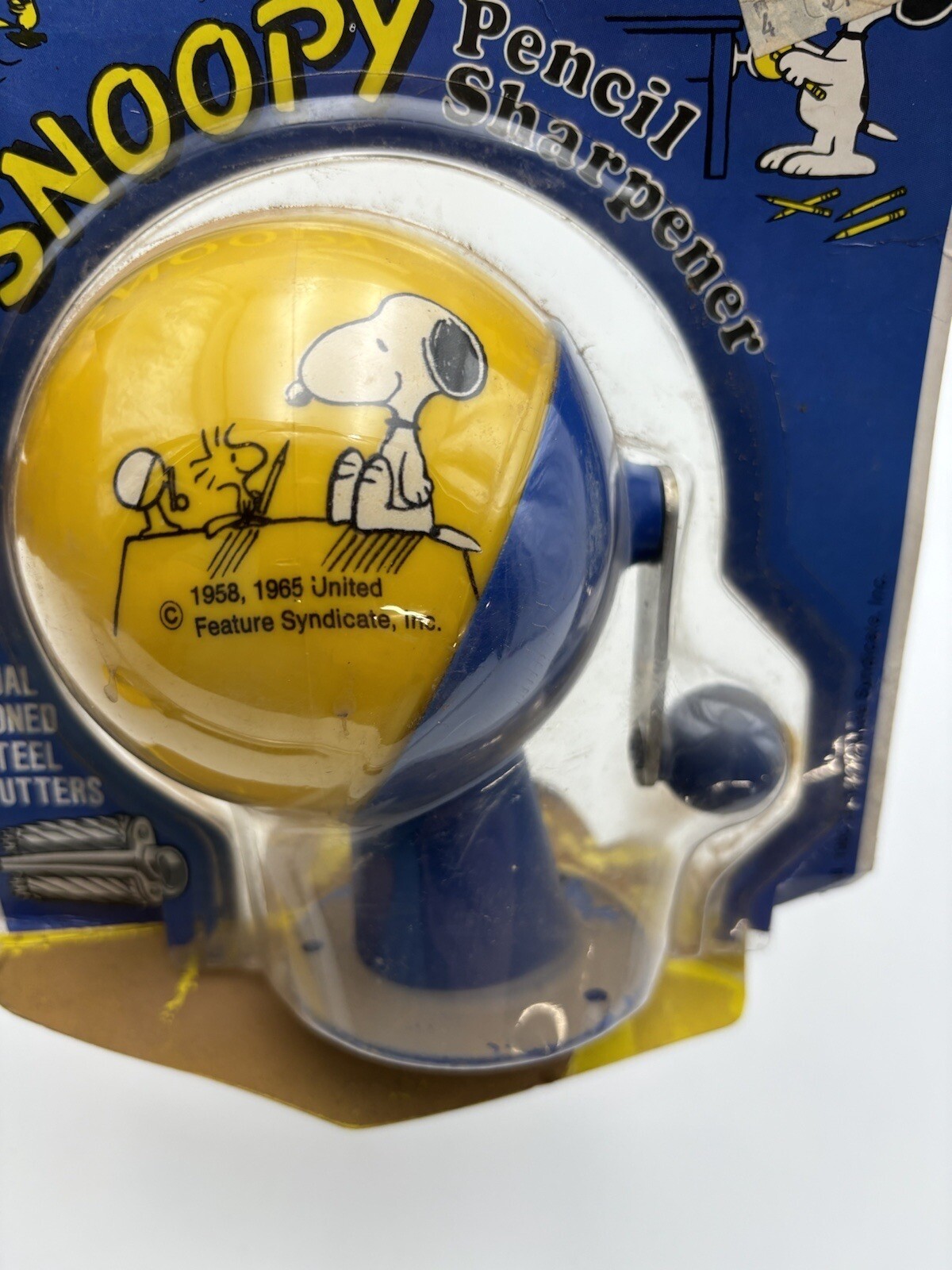 Vintage Snoopy-Woodstock Pencil Sharpener by Empire Pencil Co (PACKAGE DAMAGE)