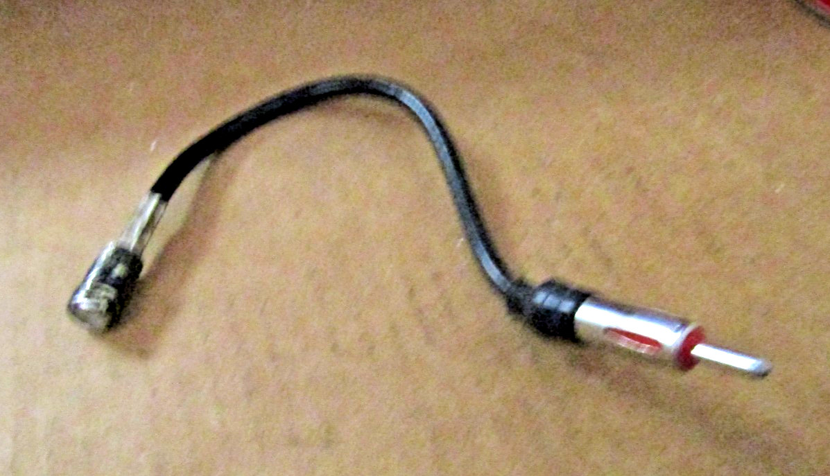 Antenna Adapter for 2010 2011 2012 Ford Transit Connect