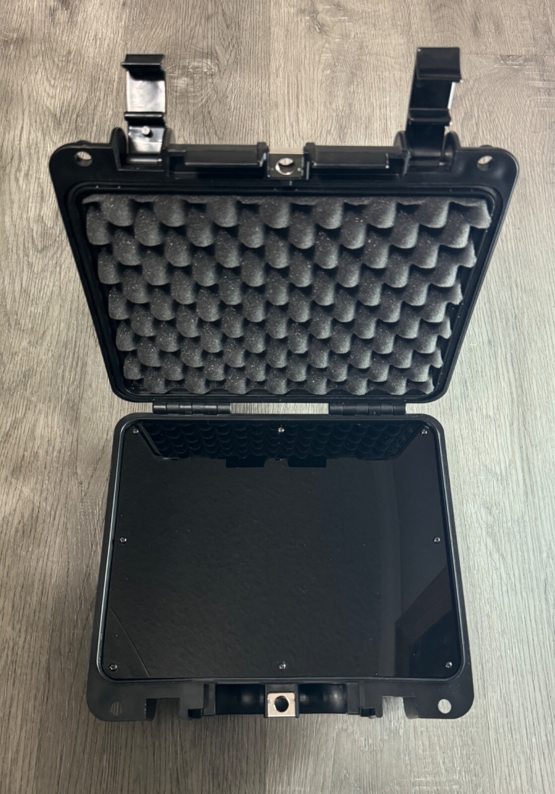 Bottom panel for seahorse 300 case