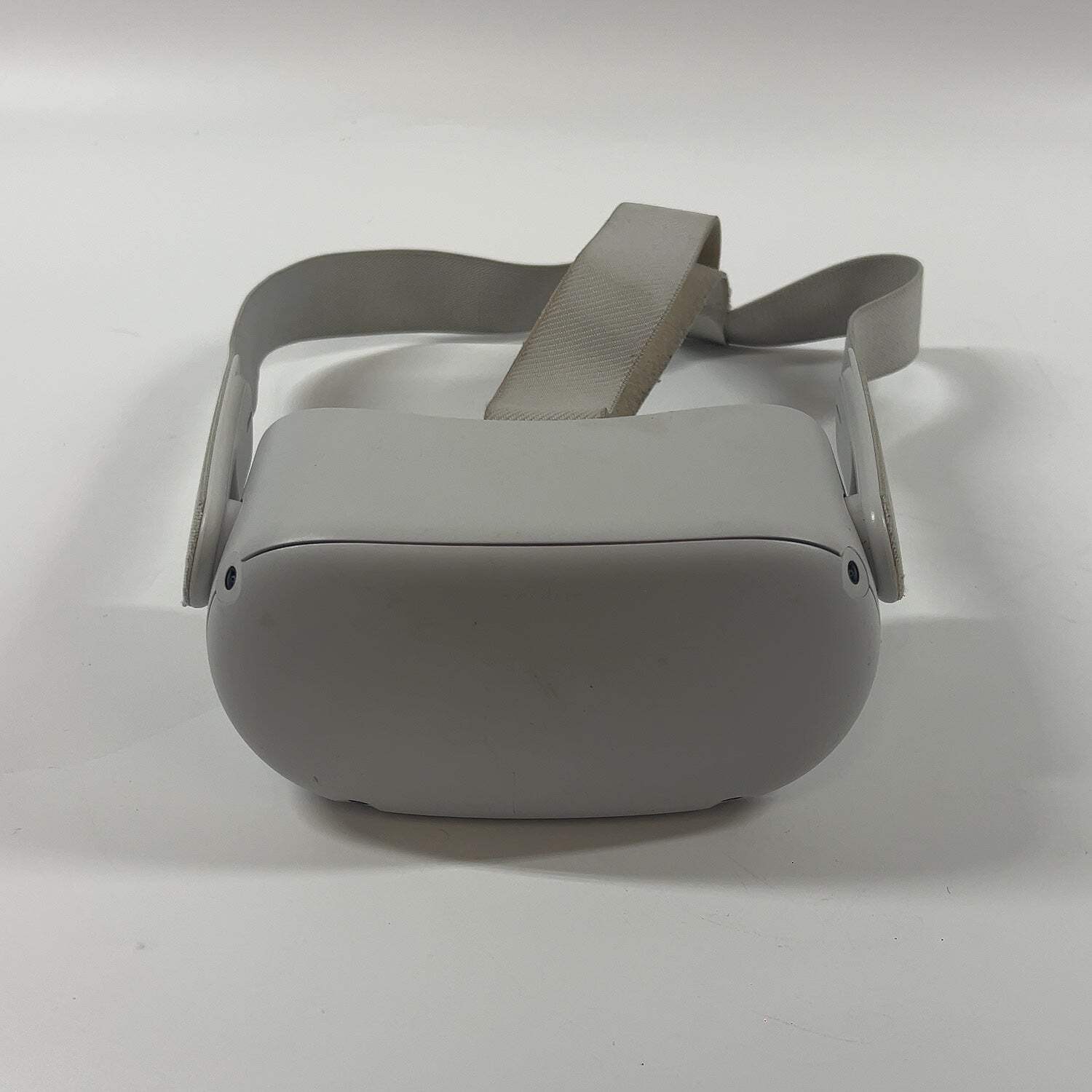 Oculus Quest 2 64GB Standalone All-in-One VR Headset KW49CM