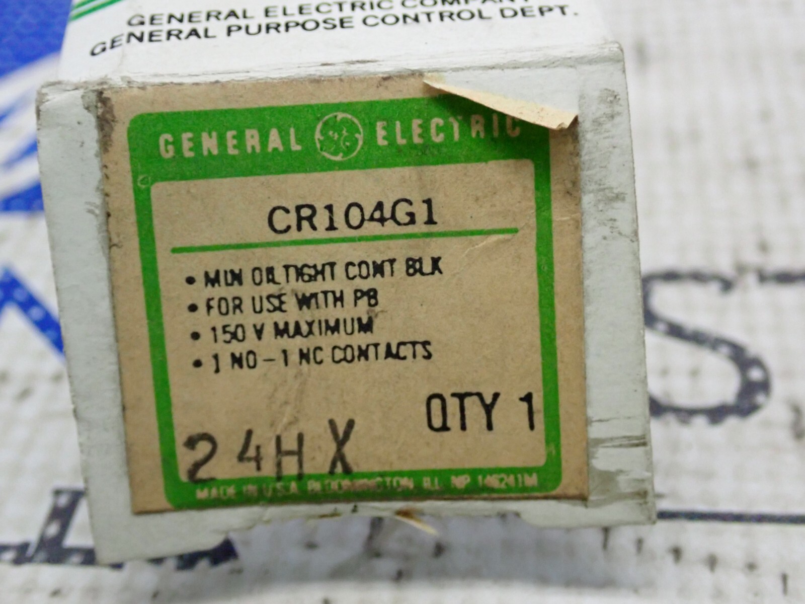 GE CR104G1 Mini Oiltight Contact Block 1 NO 1NC