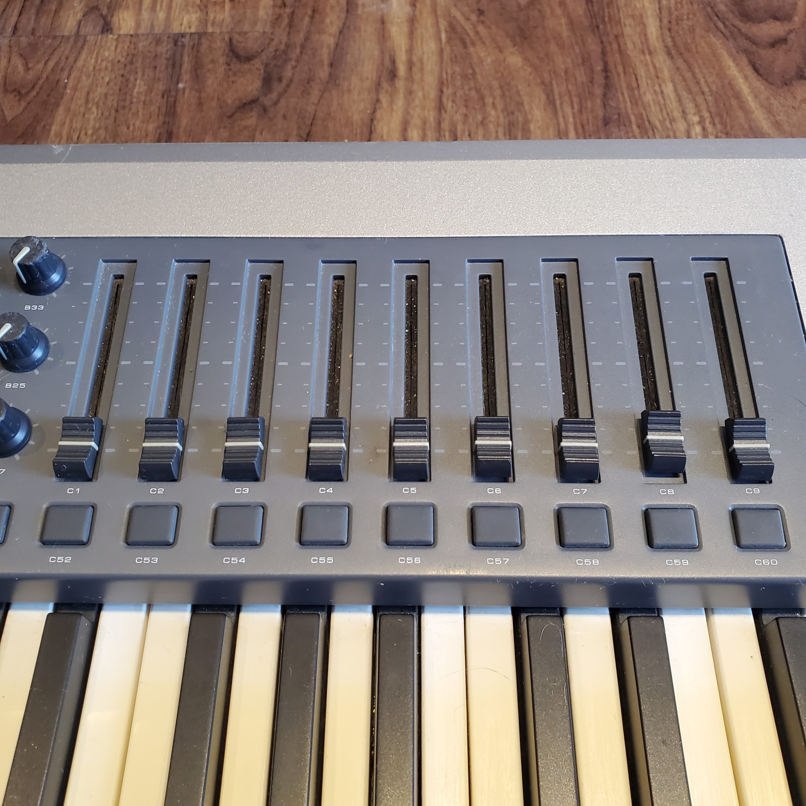 M-Audio Keystation Pro 88 Portable USB MIDI Controller - USED - TESTED - (READ)
