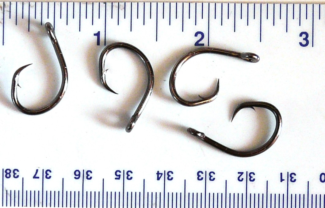 100 GT 4X strength L2004 Offset Circle Hooks size 1