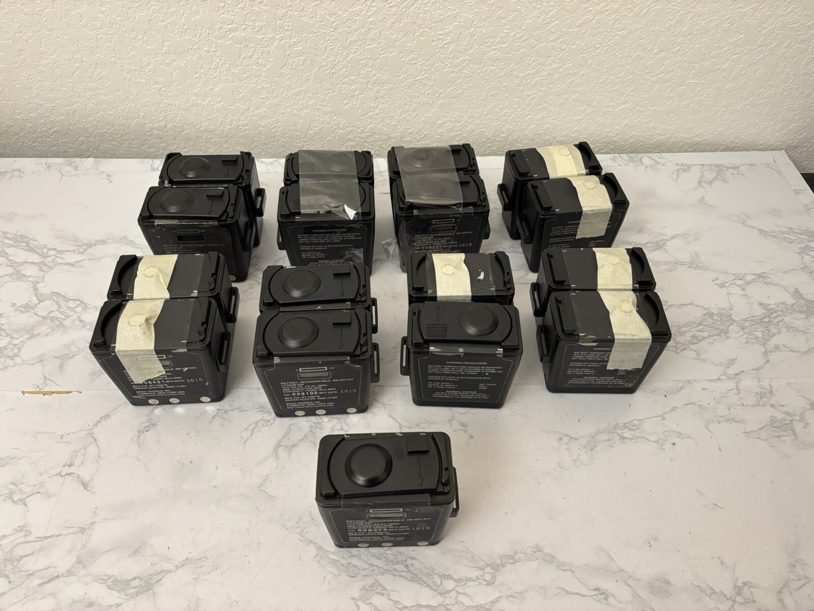 OEM BB-2001A/U Recharge Batteries Radio Lithium Ion BT-70581B Lot Of 17