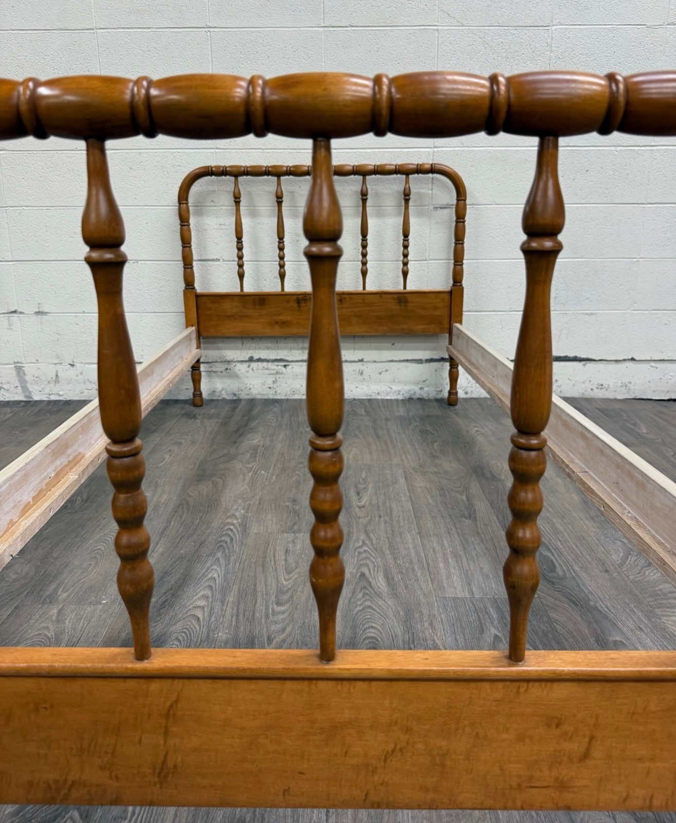 Vintage Twin Size Jenny Lind Bed