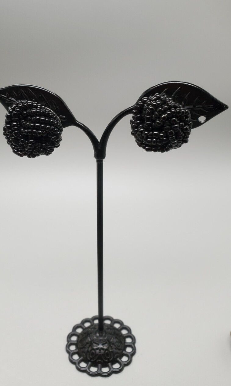 Vintage Black Seed bead Knotted Clip-on .62" Earrings
