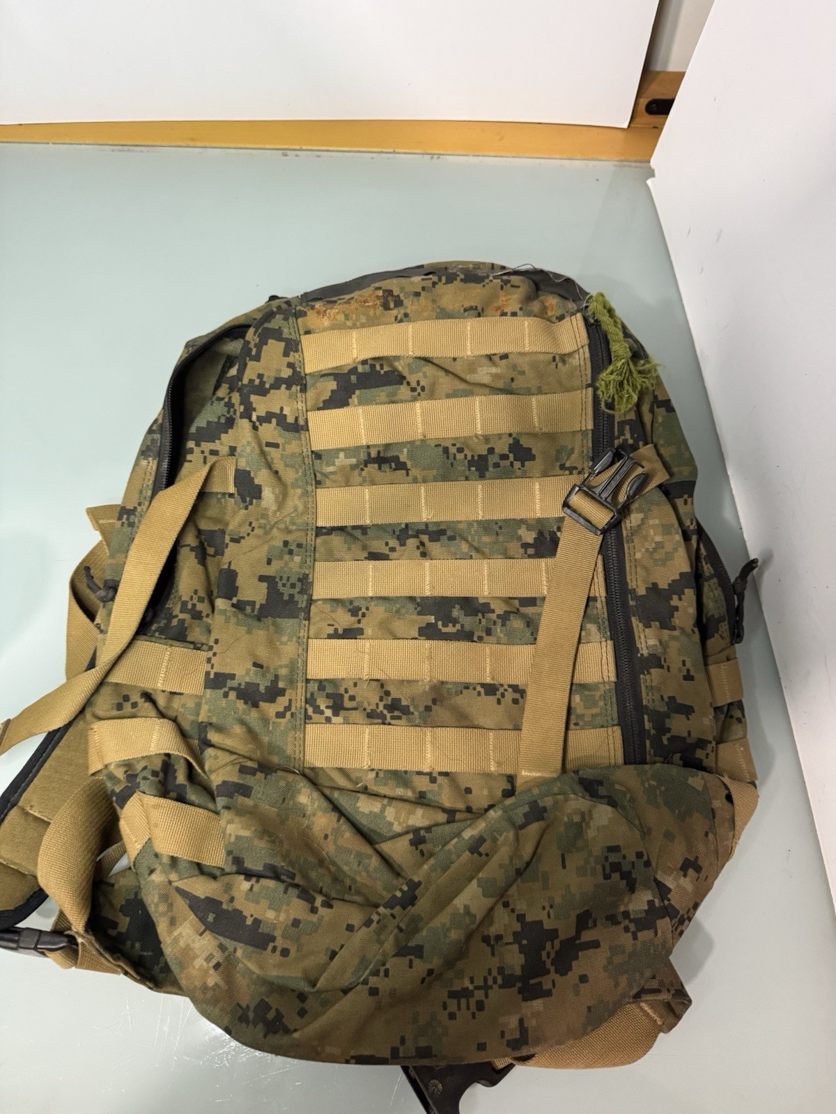 USMC Marine Corps APB03 1NBA3 Assault Pack M67854-03-D-3025  Needs Love