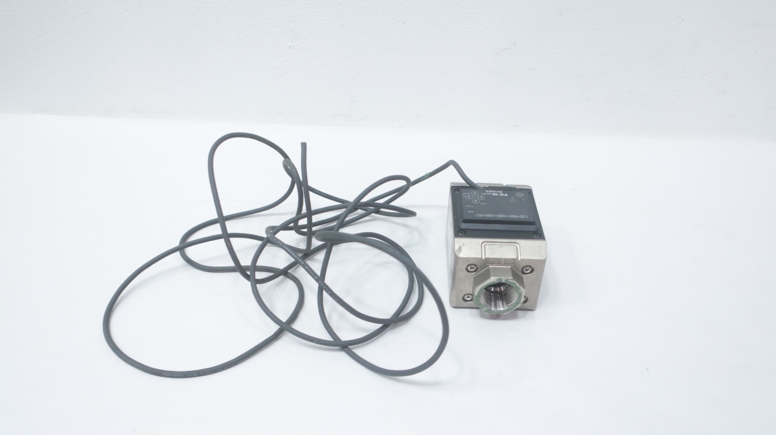 Keyence FD-M50ATP Capacitance Electromagnetic Flow Sensor 24v-dc
