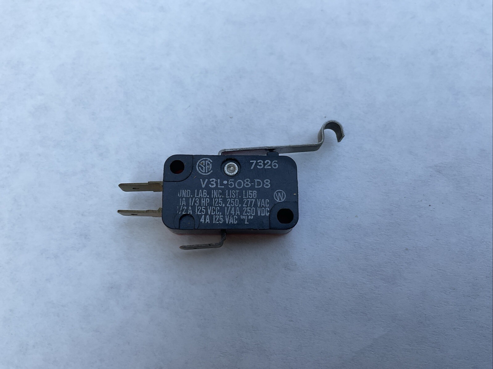 Micro Switch V3L-508-D8  Switch Microswitch NOS