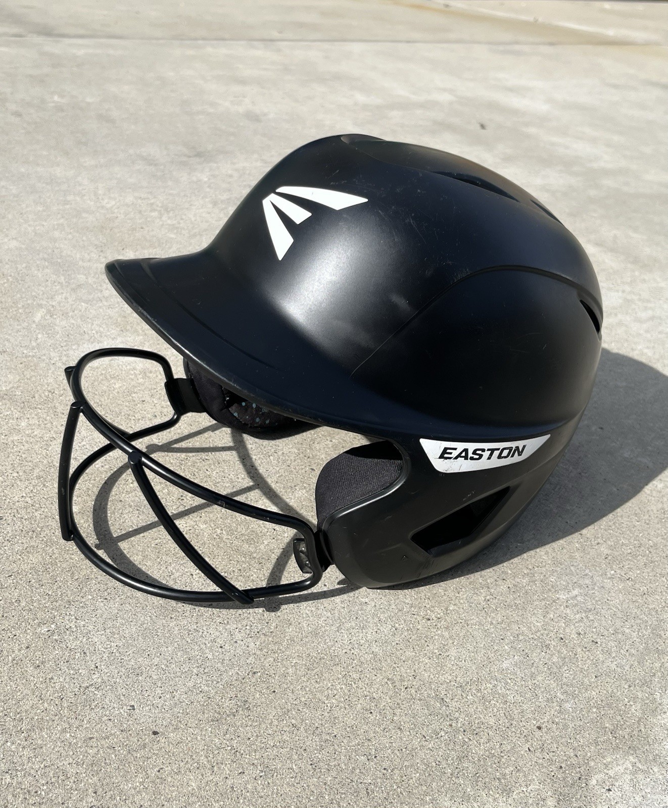 Easton Ghost Softball Batting Helmet Matte Black, Size Medium/Large