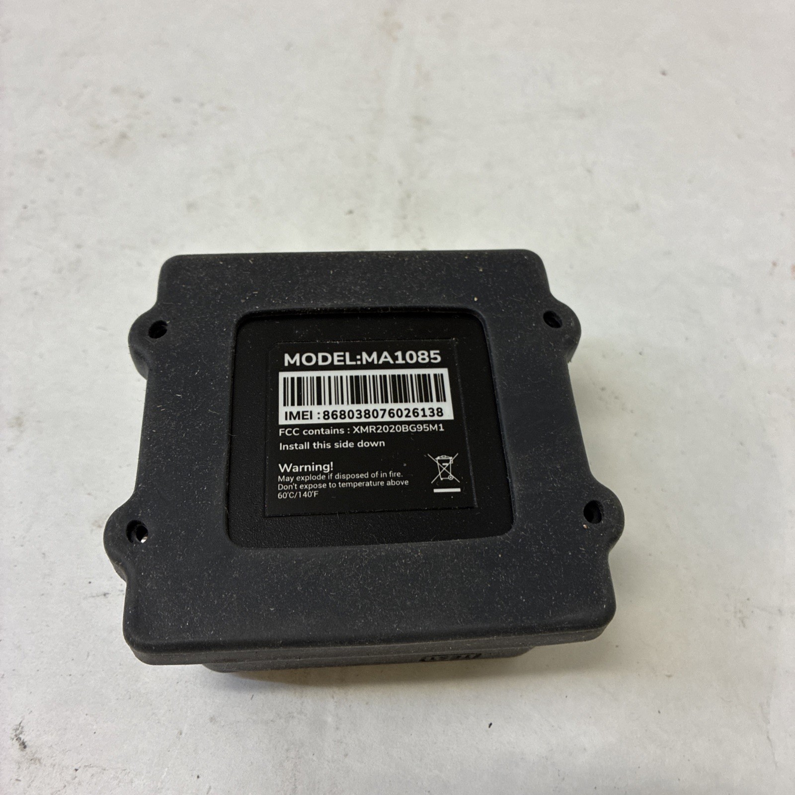 MA1085 asset tracker - Matrack - Magnetic Mount